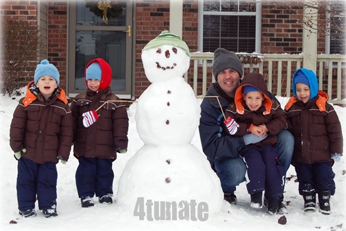 family picture with snowman