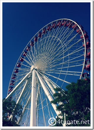 summer navy pier chicago ferris wheel 