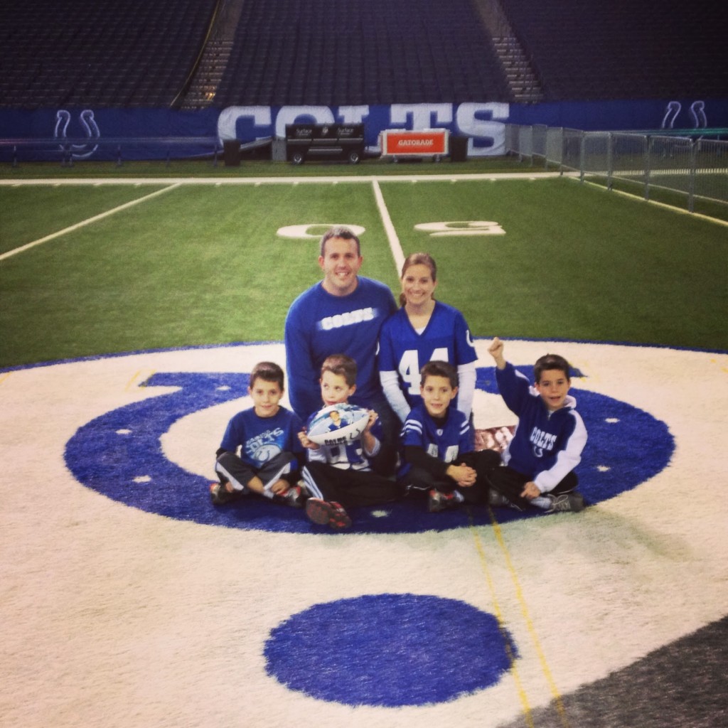 colts 50 yard line family picture