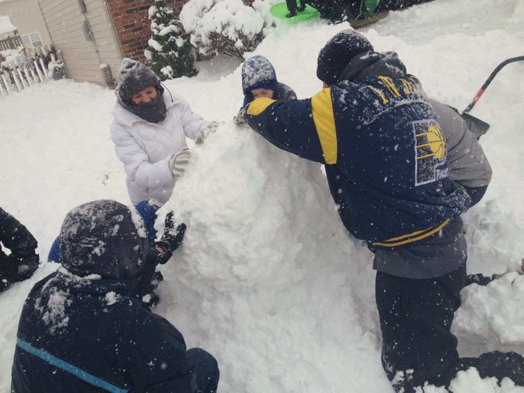 building a ten foot snowman